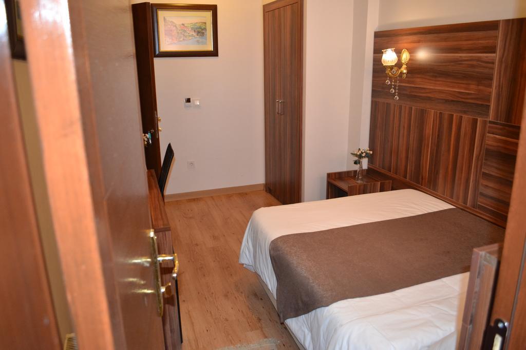 Hotel Fatih اسطنبول المظهر الخارجي الصورة