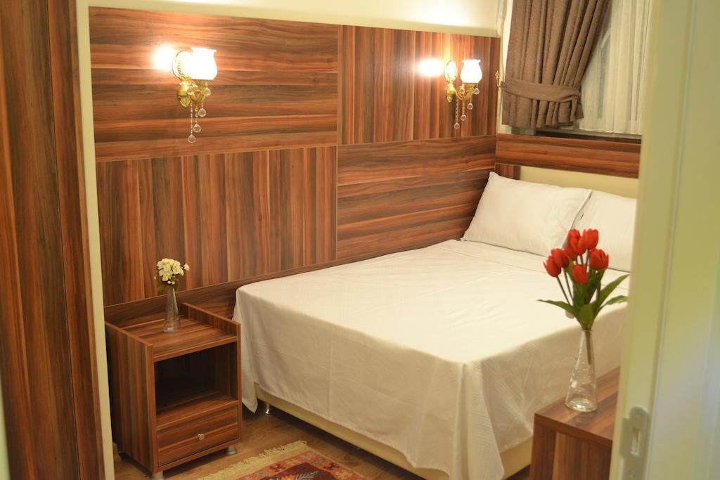 Hotel Fatih اسطنبول الغرفة الصورة