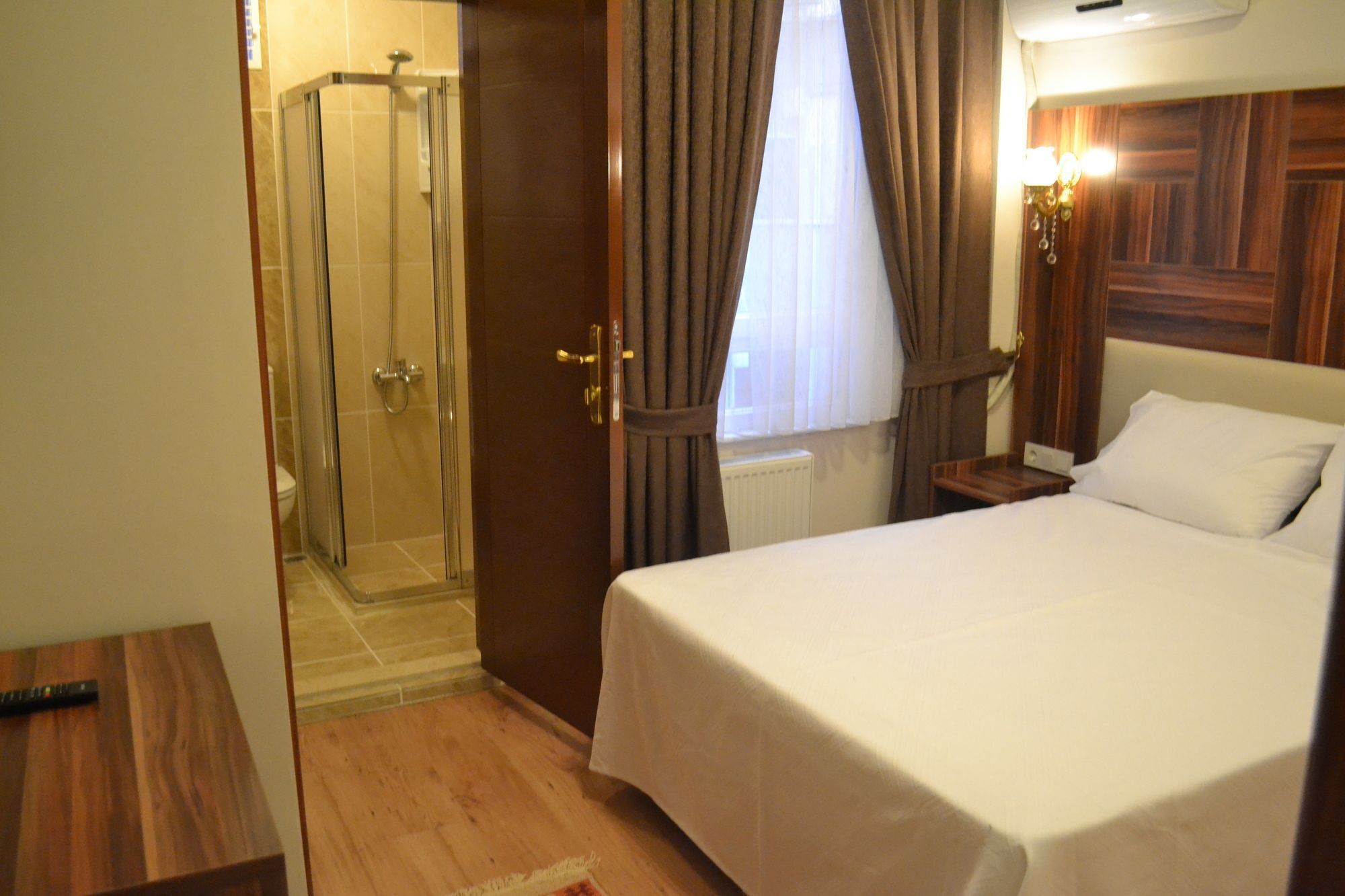 Hotel Fatih اسطنبول المظهر الخارجي الصورة