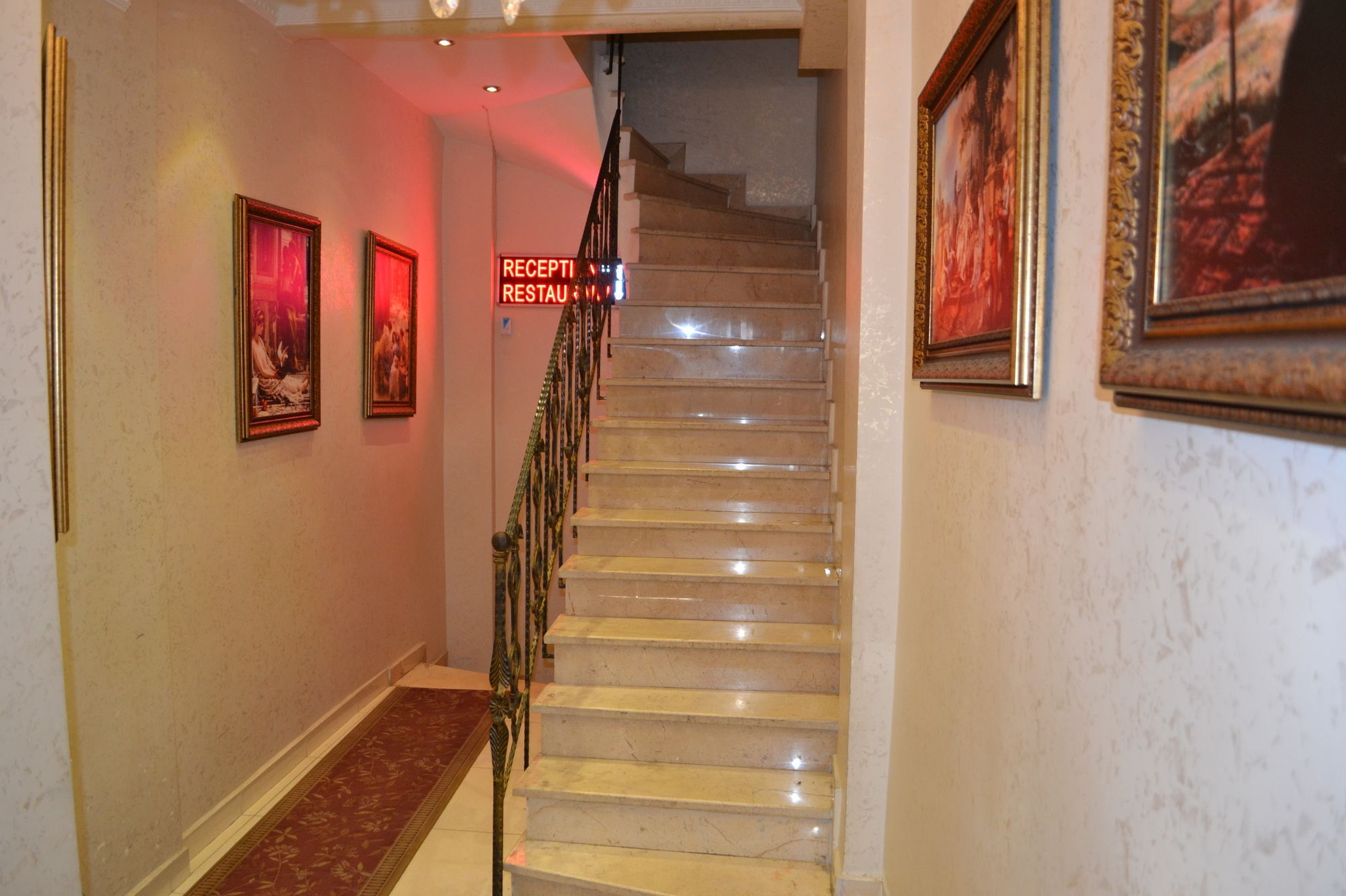 Hotel Fatih اسطنبول المظهر الخارجي الصورة