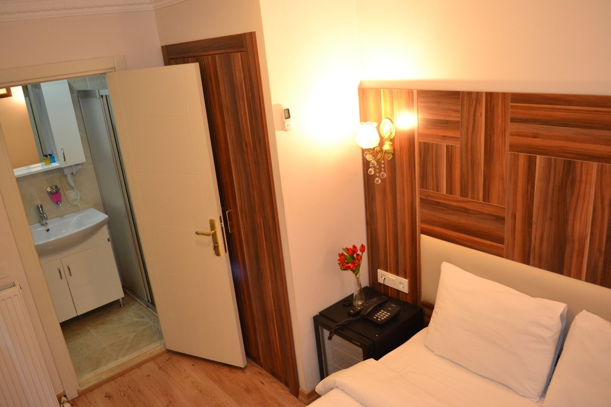 Hotel Fatih اسطنبول المظهر الخارجي الصورة